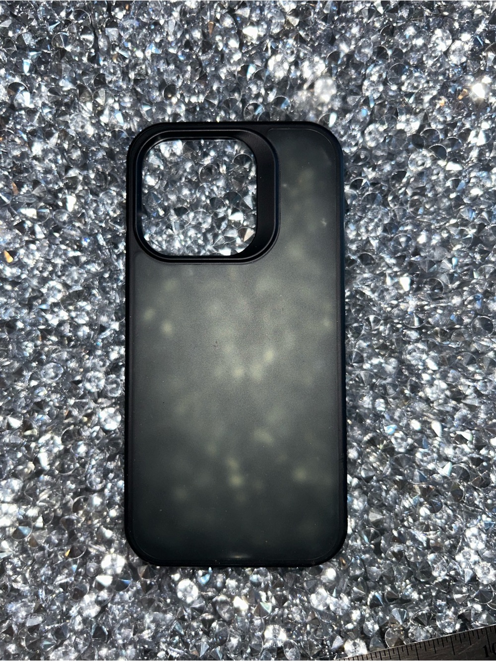 iPhone 15 pro 
Black Phone Case for Cell Phones